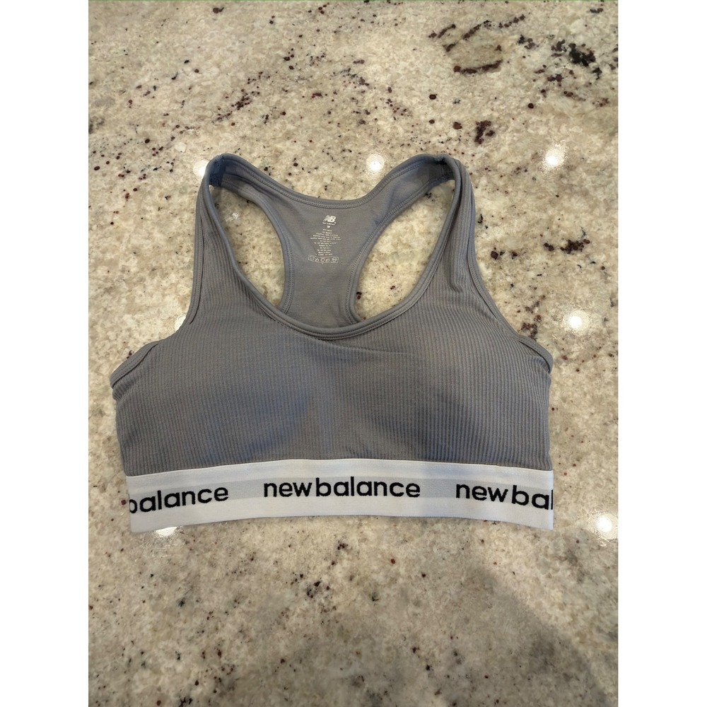 New Balance Gray Ribbed Sports Bra‎ Size M Racerback